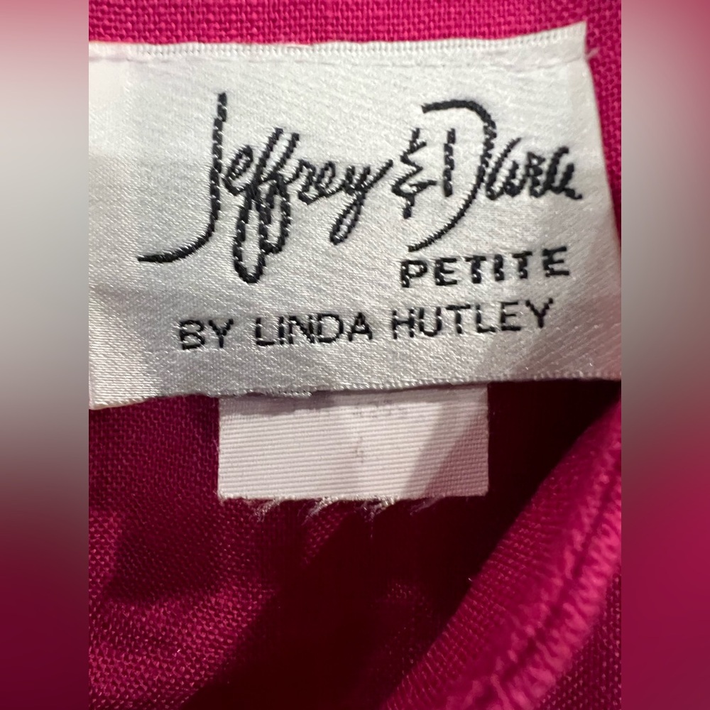 Jeffrey and Dara - Stylish Pink Dress - Picture 3 of 3